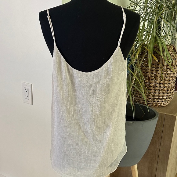 Babaton Women’s Crinkle Cami Spaghetti Strap - Large - Picture 5 of 10